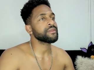 bbcblackhot33 Live Webcam on CamSoda