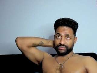 bbcblackhot33 Live Webcam on {site_name}