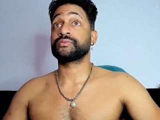 bbcblackhot33 Live Webcam on {site_name}