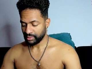 bbcblackhot33 from CamSoda