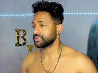 bbcblackhot33 Live Webcam on CamSoda