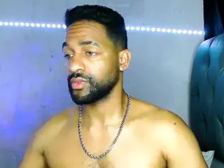 bbcblackhot33's Live Sex Cam Show