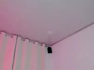Evelyn Bennett's Live Sex Cam Show