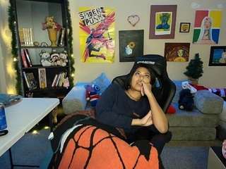 katinyellow's CamSoda show and profile