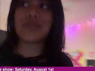 katinyellow live webcam show