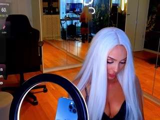 Mileysin1111 live webcam show
