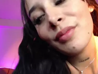selenaa08's Live Sex Cam Show