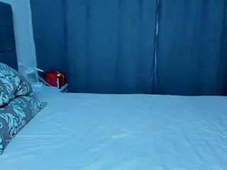 BubbleEmma's Live Sex Cam Show