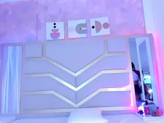 Nicolle's Live Sex Cam Show
