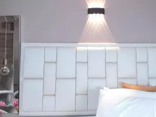 Jessy-Evanss's Live Sex Cam Show