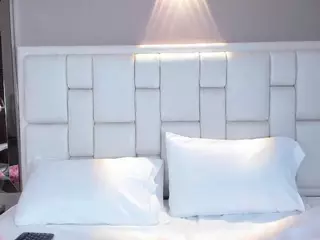 Jessy-Evanss's Live Sex Cam Show