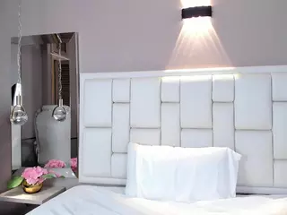 Jessy-Evanss's Live Sex Cam Show