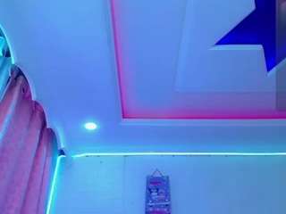 kaylaasex's live room