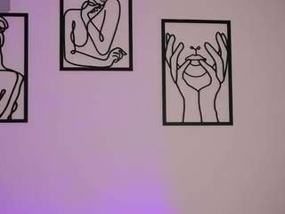 le modèle aliceharperx est en webcam porno dans un show sur le site camsoda, il possède les tags suivants: ahegao,lush,twerk,tease,strip,sph,spank,solo,small tits,small ass,shaved-pussy,pussy,no smoking,amateur,no drinking,living room,lingerie,ass,asshole,bedroom
