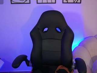AliceHarperX live cam preview