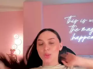 AliceHarperX's Live Sex Cam Show