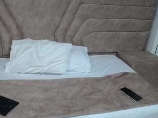 chloe-angel live webcam show