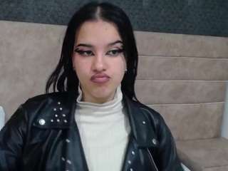 chloe-angel