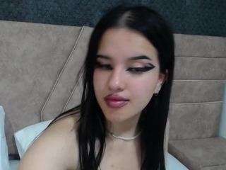 chloe-angel live cam preview