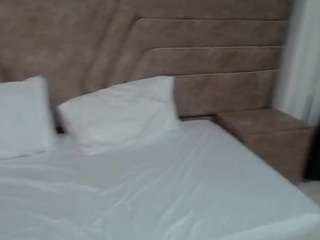 chloe-angel live cam preview