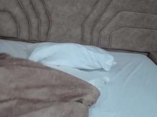 chloe-angel live cam preview