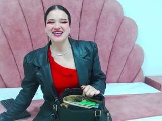 chloe-angel