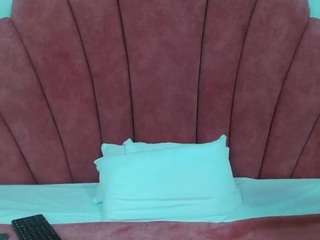 chloe-angel live cam preview