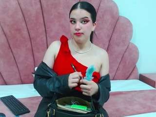 chloe-angel