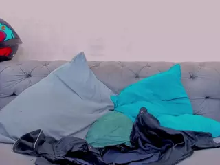 EvansMontenegro's Live Sex Cam Show