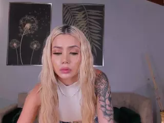 HannaConnorX's Live Sex Cam Show