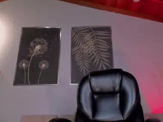 HannaConnorX's Live Sex Cam Show