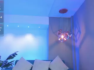 J U L I E T A's Live Sex Cam Show
