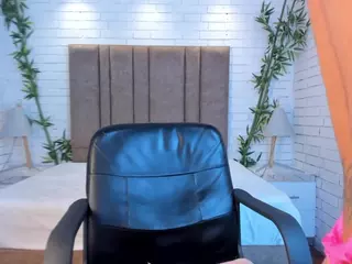 J U L I E T A's Live Sex Cam Show