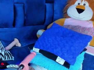 kiimberly-cute Live Webcam on CamSoda
