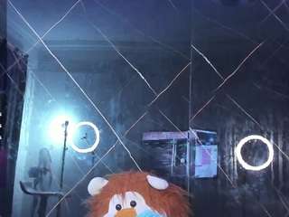 kiimberly-cute Indian live webcam