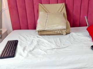 kiimberly-cute webcam