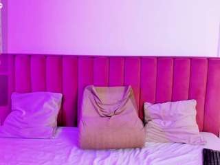 kiimberly-cute webcam