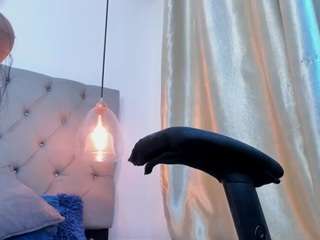 kiimberly-cute webcam