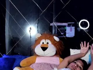 kiimberly-cute's Live Sex Cam Show