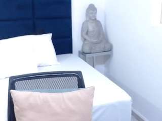 kyliebenson Live Webcam on CamSoda