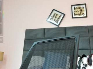 kyliebenson webcam model