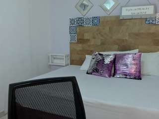 kyliebenson Live Webcam on CamSoda