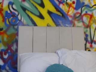 kyliebenson Live Webcam on CamSoda