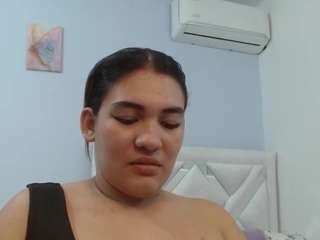 kyliebenson Live Webcam on CamSoda