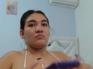 KylieBenson live cam preview