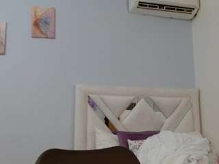 KylieBenson live cam preview