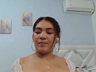 KylieBenson live cam preview
