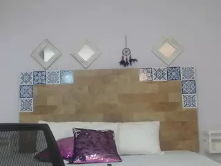 KylieBenson's Live Sex Cam Show