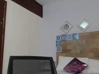 KylieBenson's Live Sex Cam Show