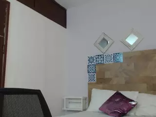 KylieBenson's Live Sex Cam Show